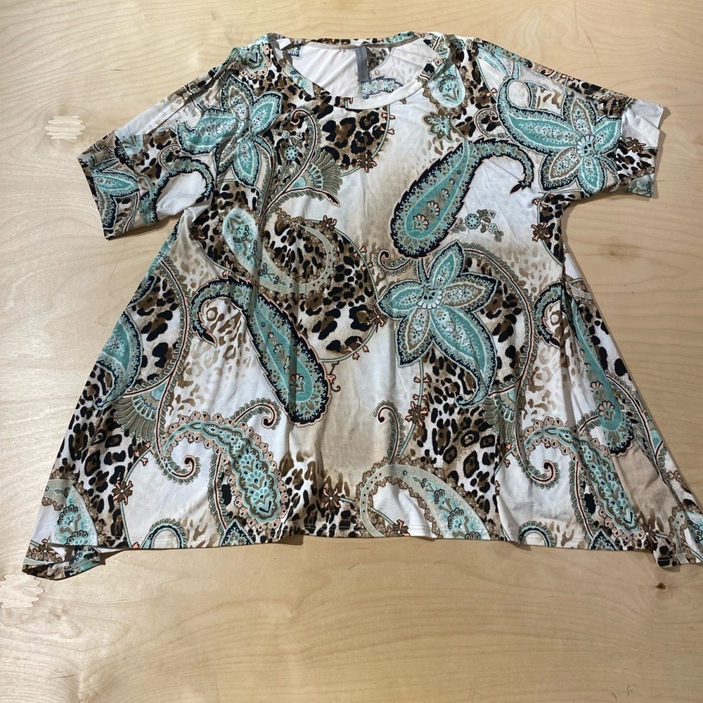 Honeyme Curvy Teal and Brown Paisley Short Sleeve Top XL (PB)